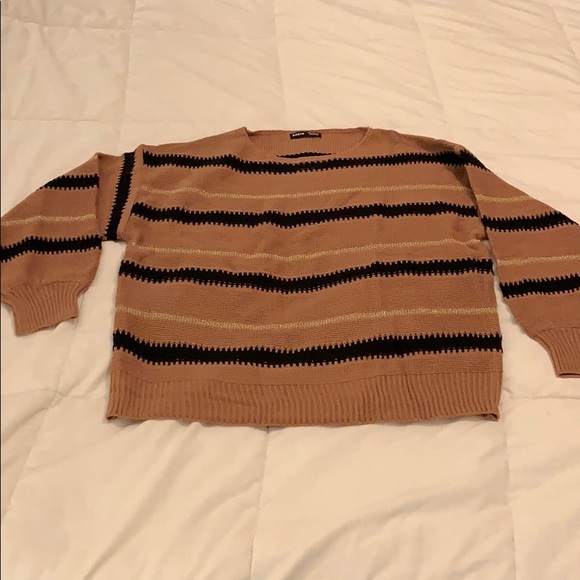 Sweater - Picture 2 of 4